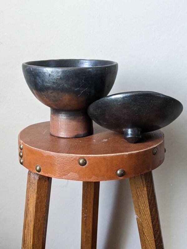 Céramique japandi fabrication artisanale poterie handmade porte encens