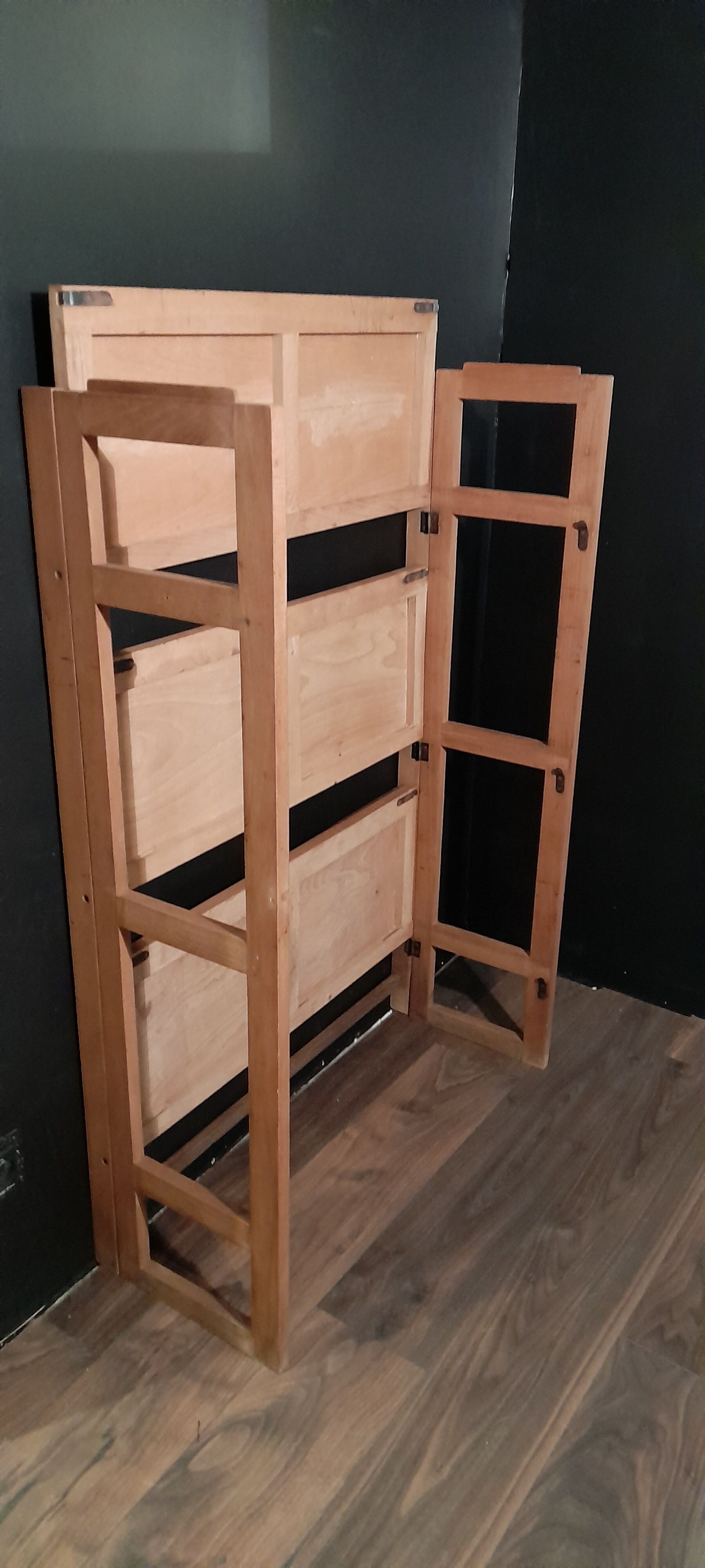 Vintage shelf