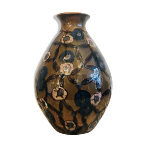 Vase savoyard signé