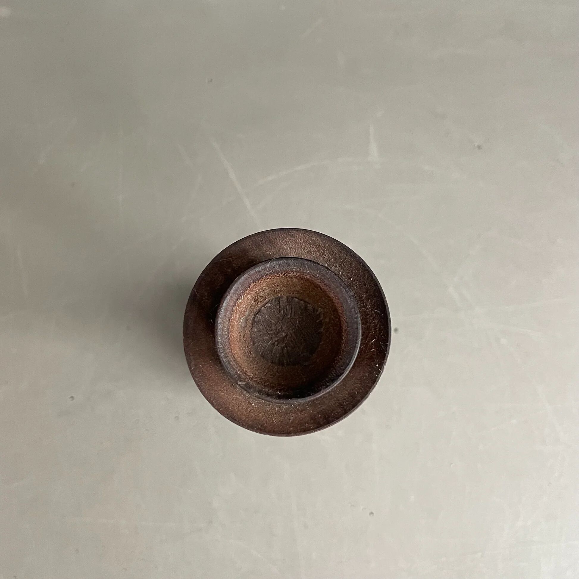 Carved wooden candlestick - 19.5cm