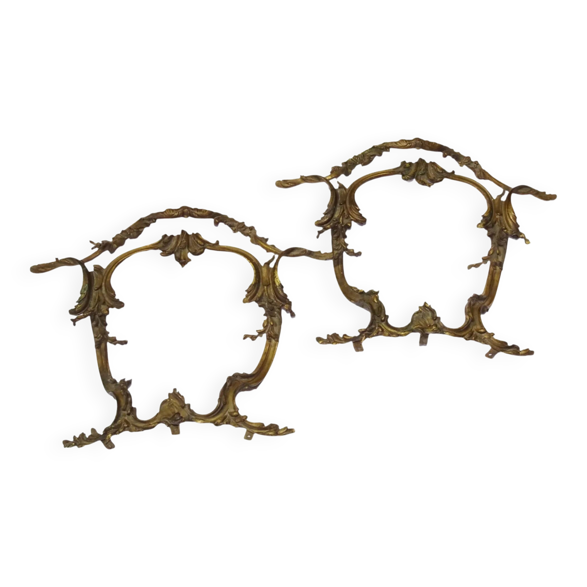 Paire de frontons anciens français en bronze doré