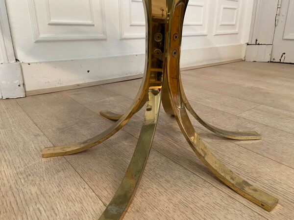 Table basse laiton et verre fumé, 1970s