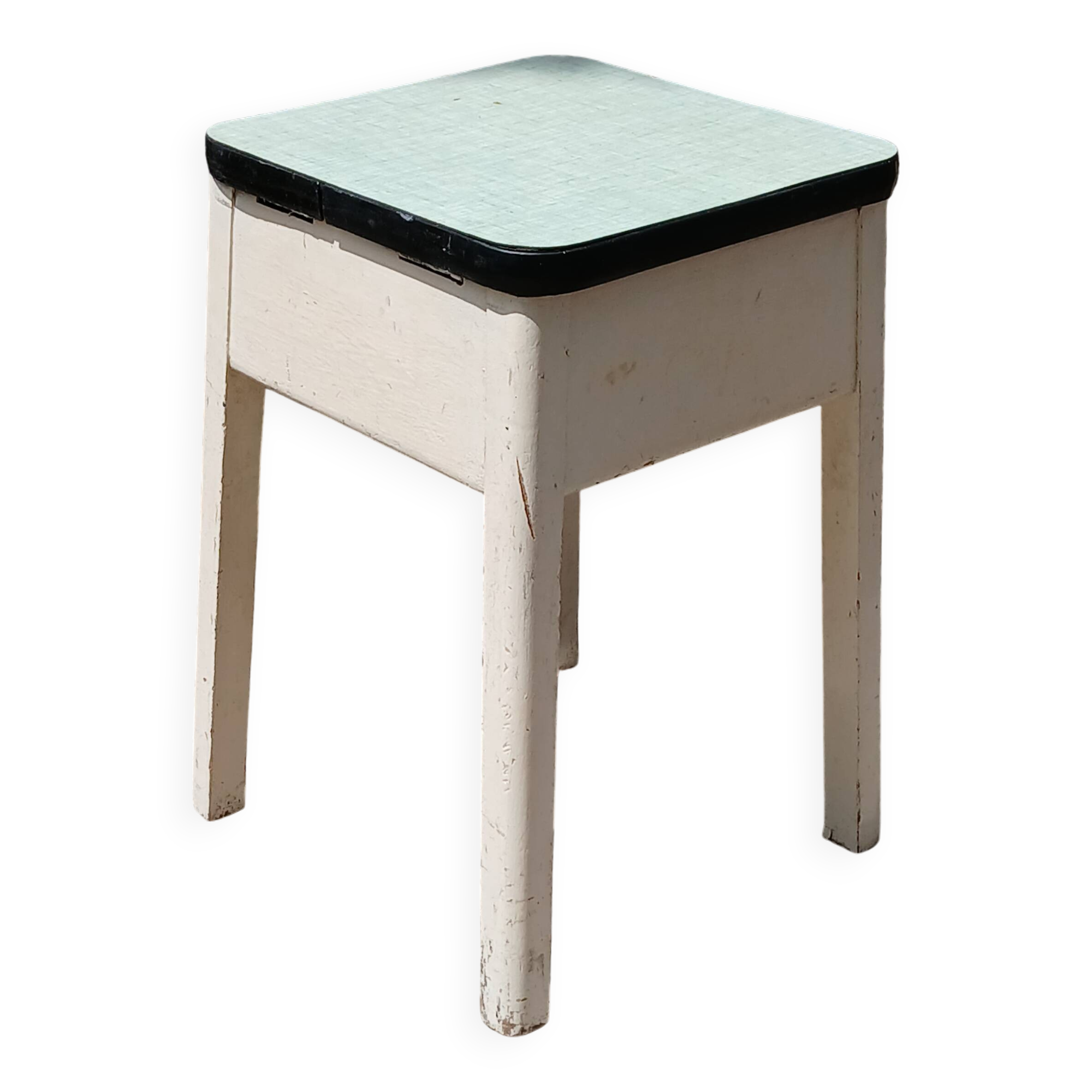 Plastic shoe polish stool from the 60s.