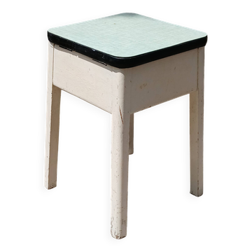 Plastic shoe polish stool from the 60s.
