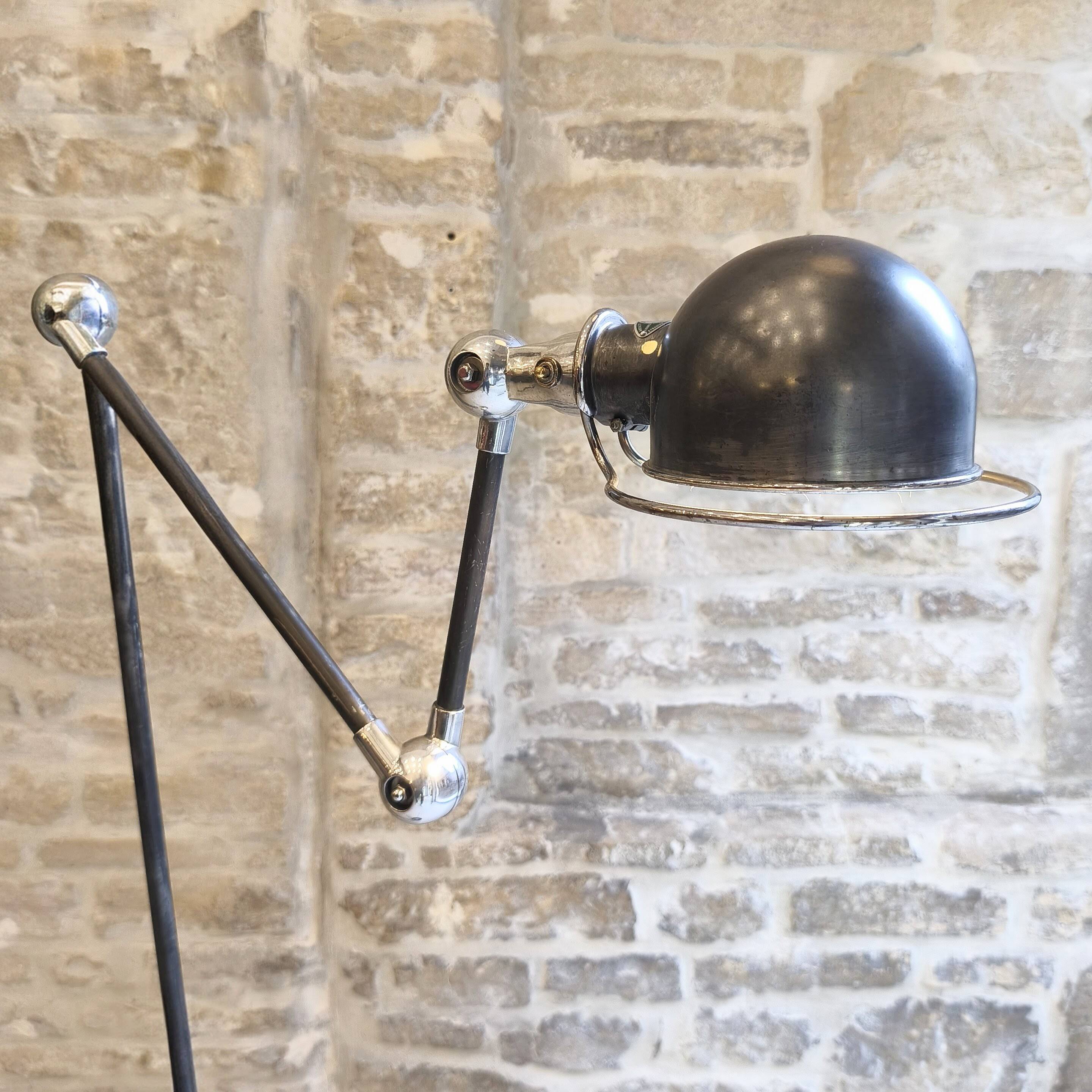 Vintage industrial floor lamp with 3 arms, Jieldé