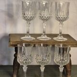 Verres à pied en cristal