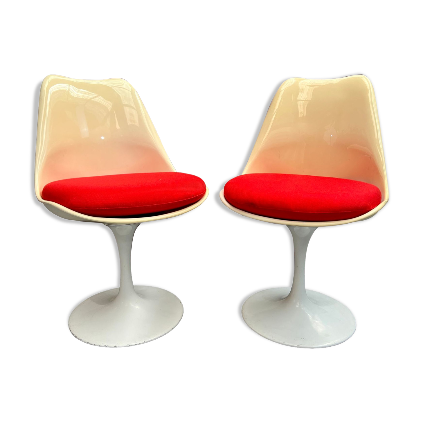 Pair of vintage tulip chairs