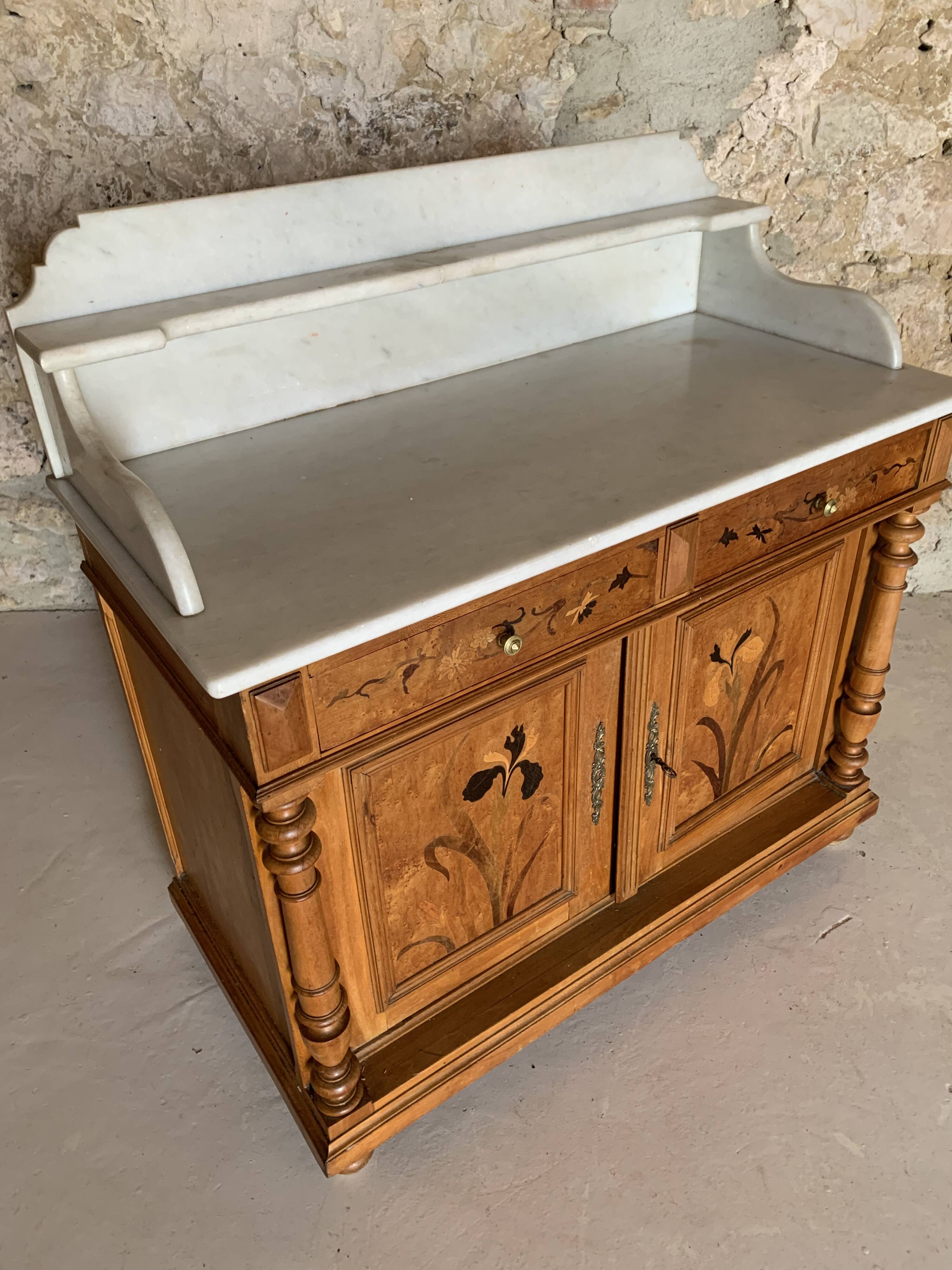 Meuble de salle de bain Art Nouveau