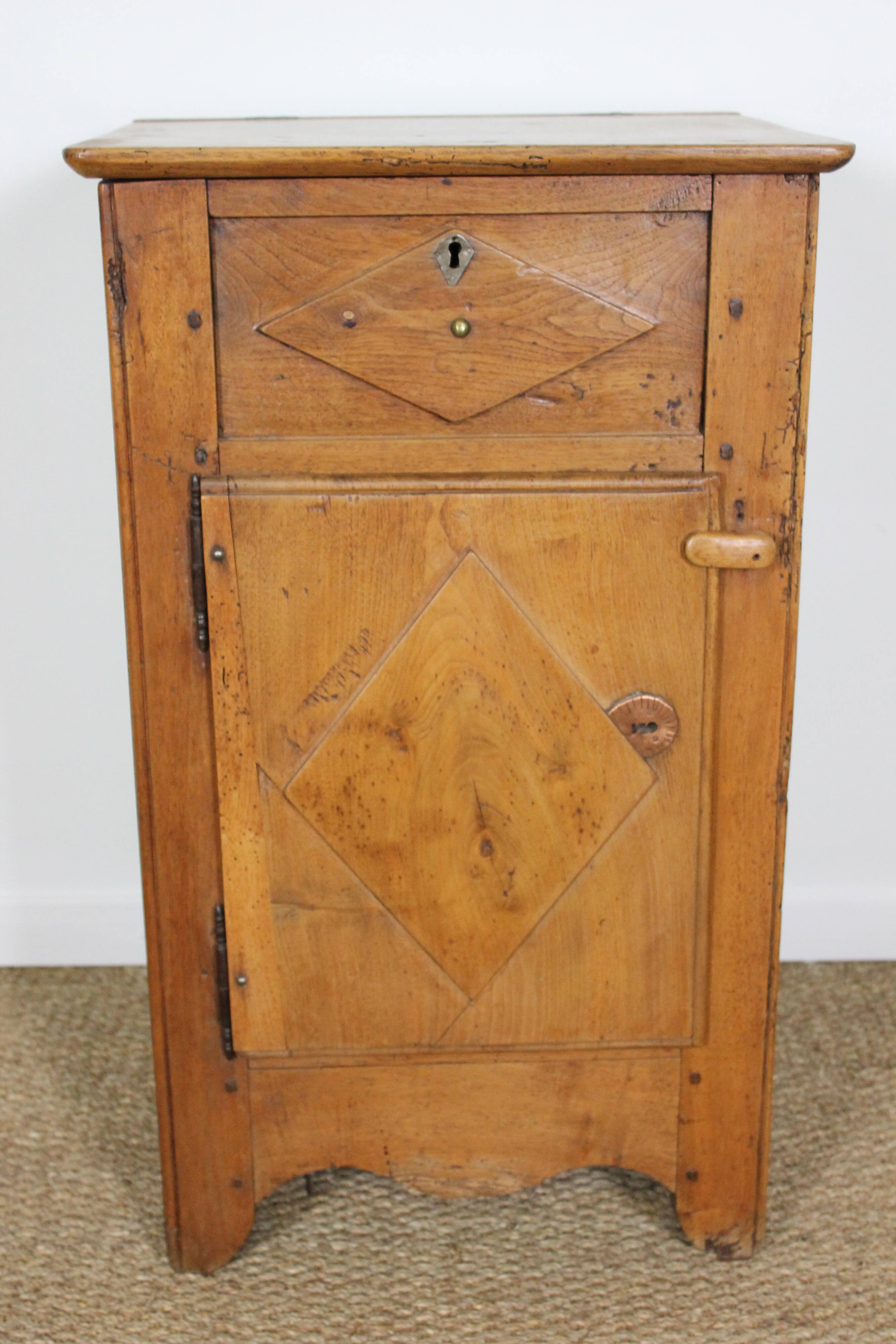 Savoyard confectioner