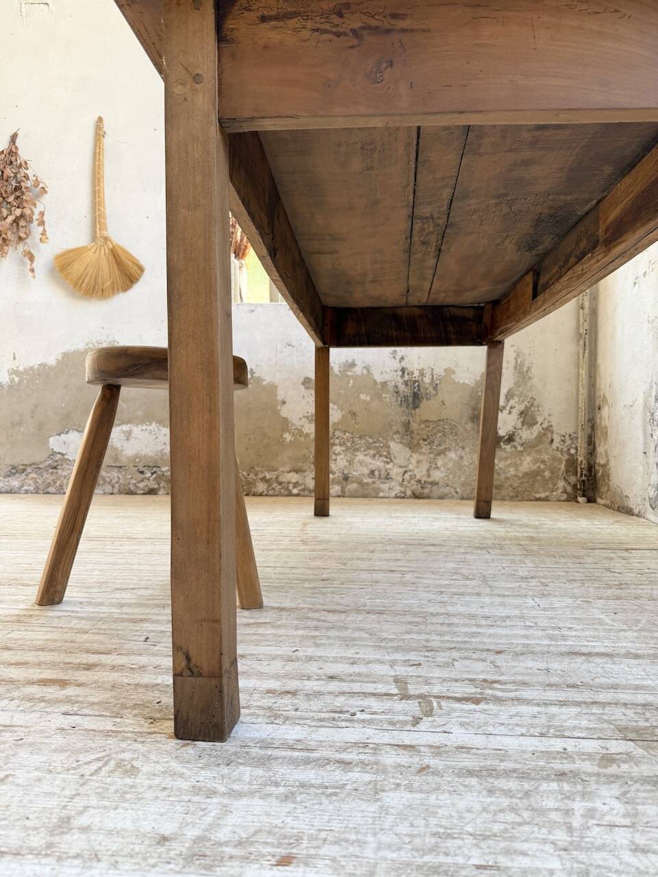 Cherry farmhouse table 1m8