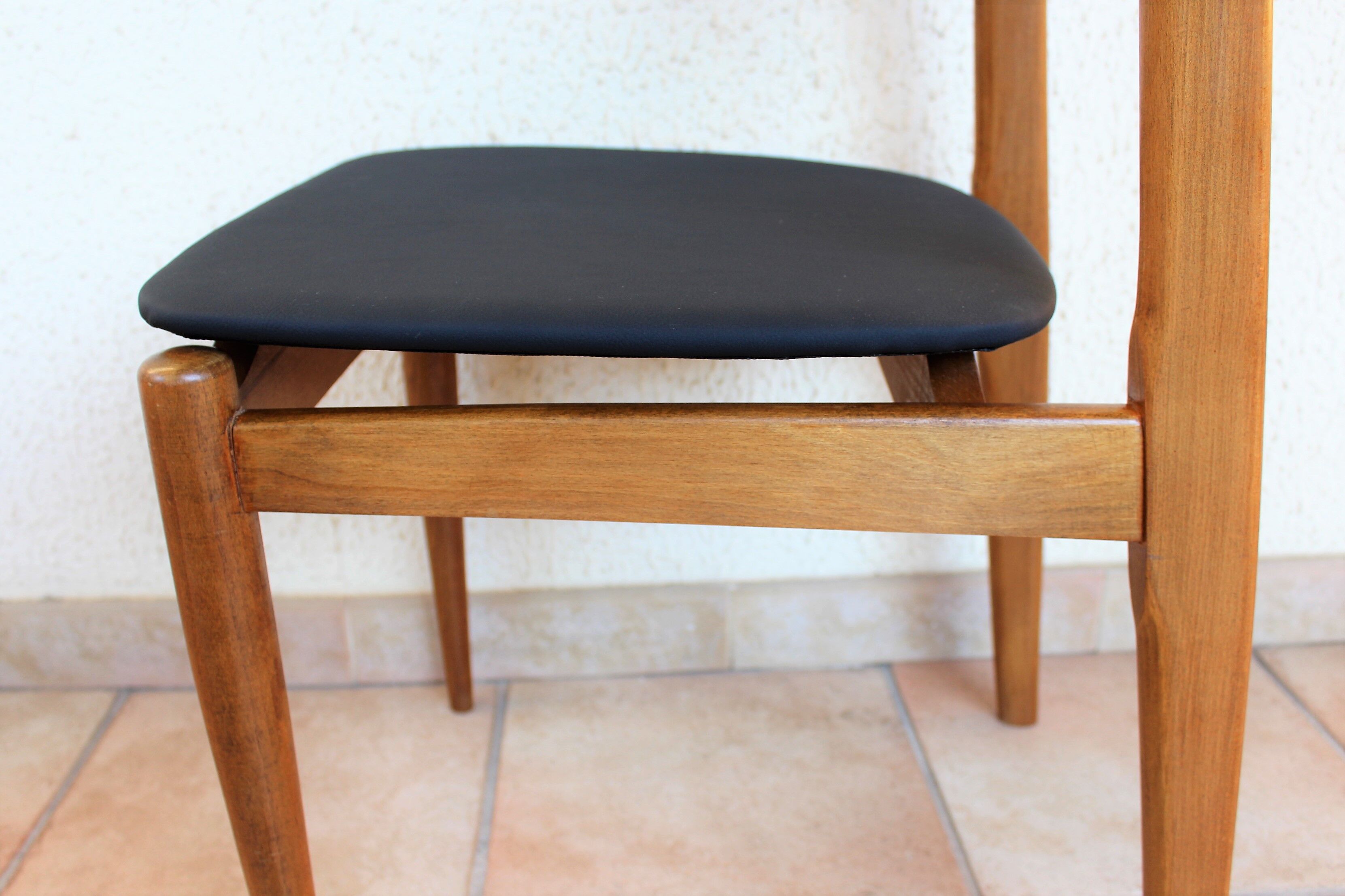 Paire de chaises scandinaves vintage