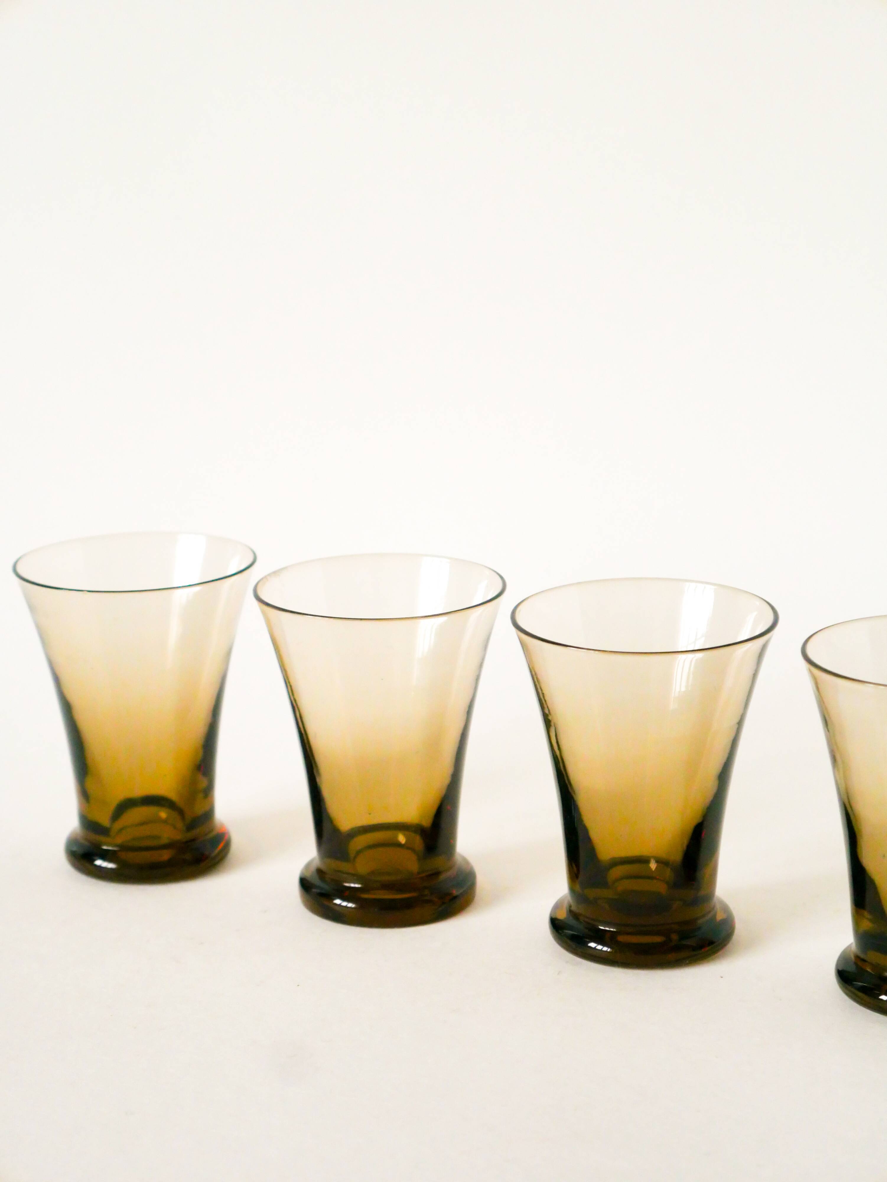 Set of 4 small smoked glass glasses, Art Deco, 1930.