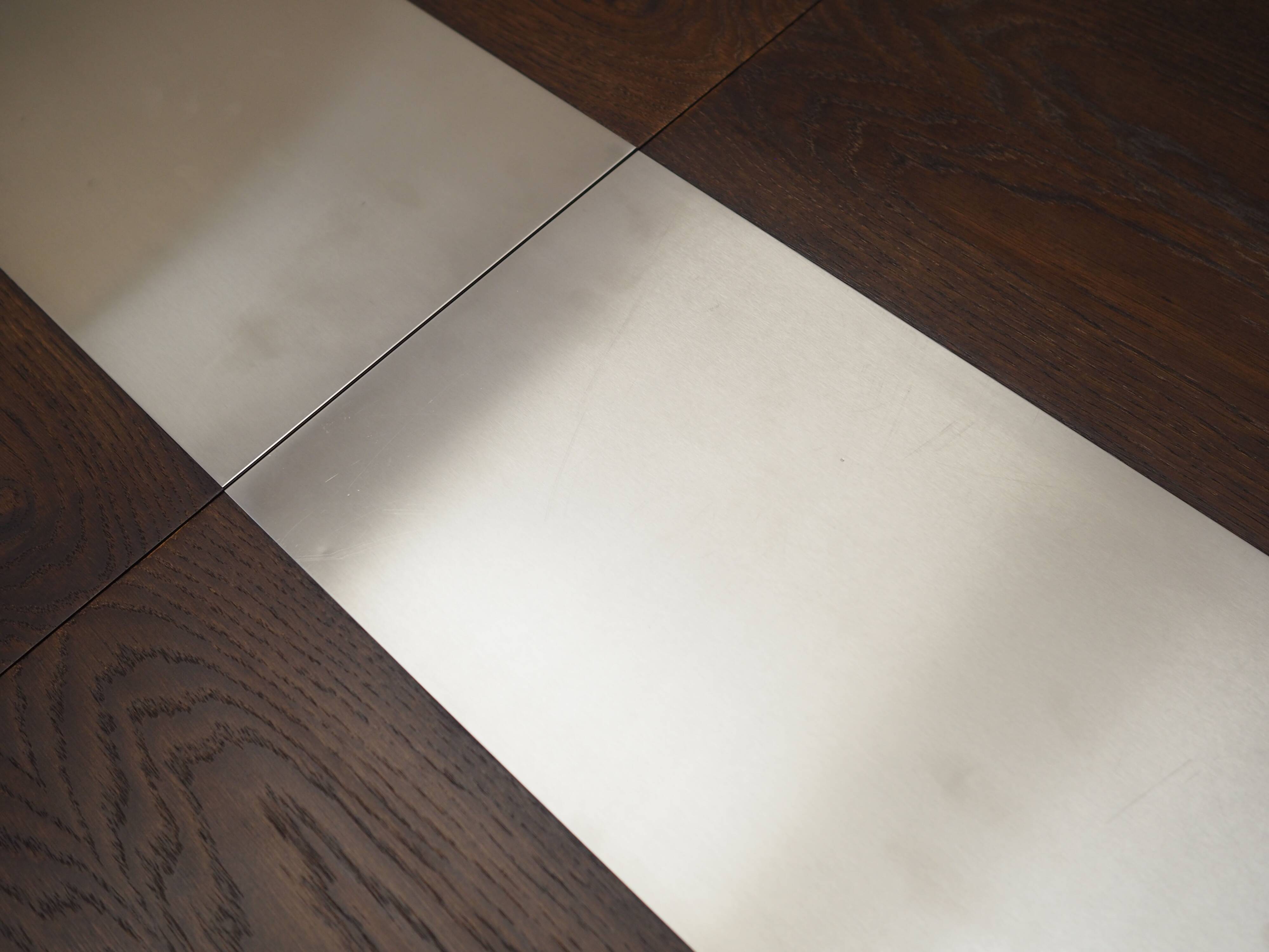 Oak table, Danish design, 1970s, manufacturer: Uldum