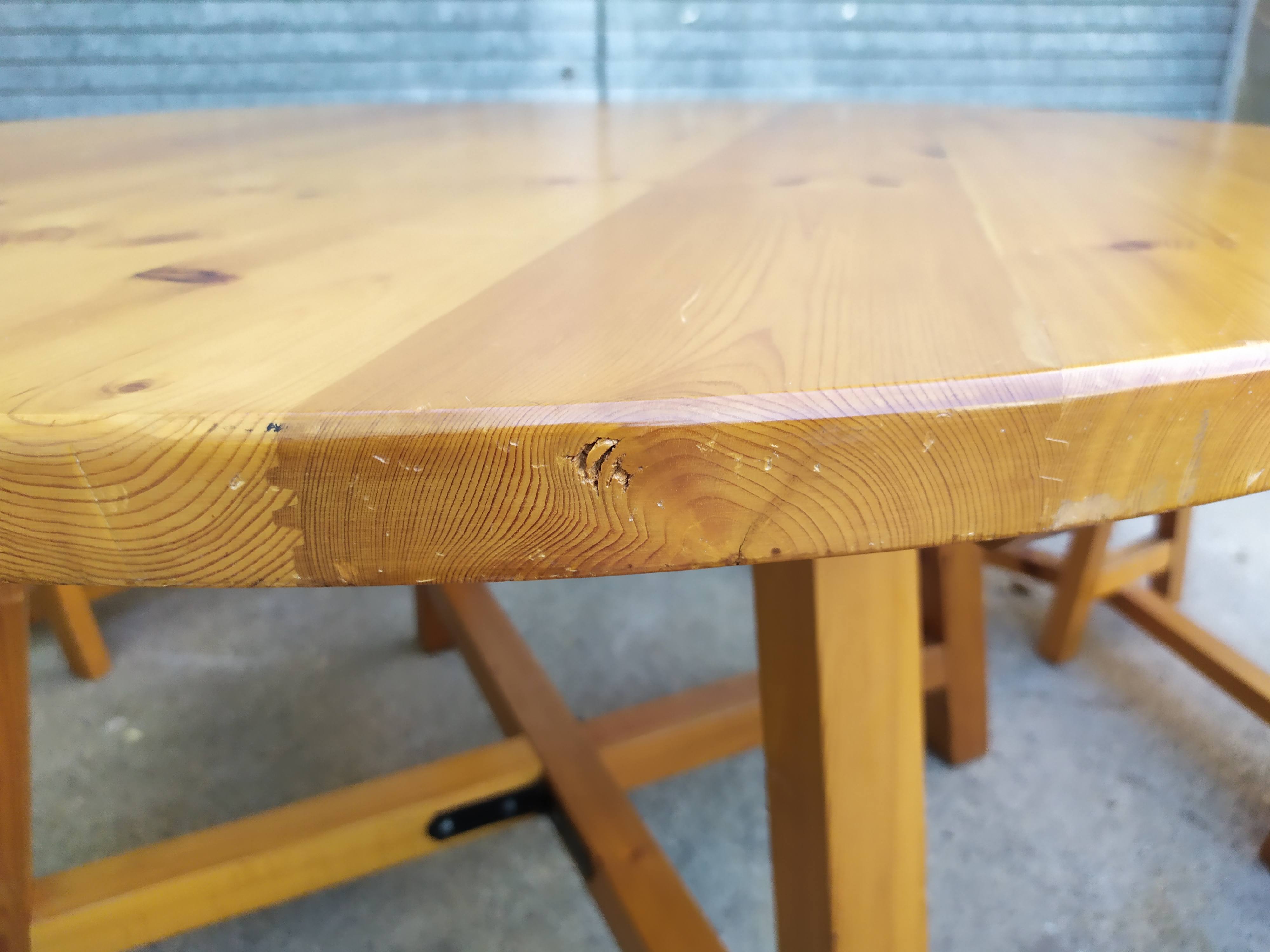 Table et banc châlet de montagne