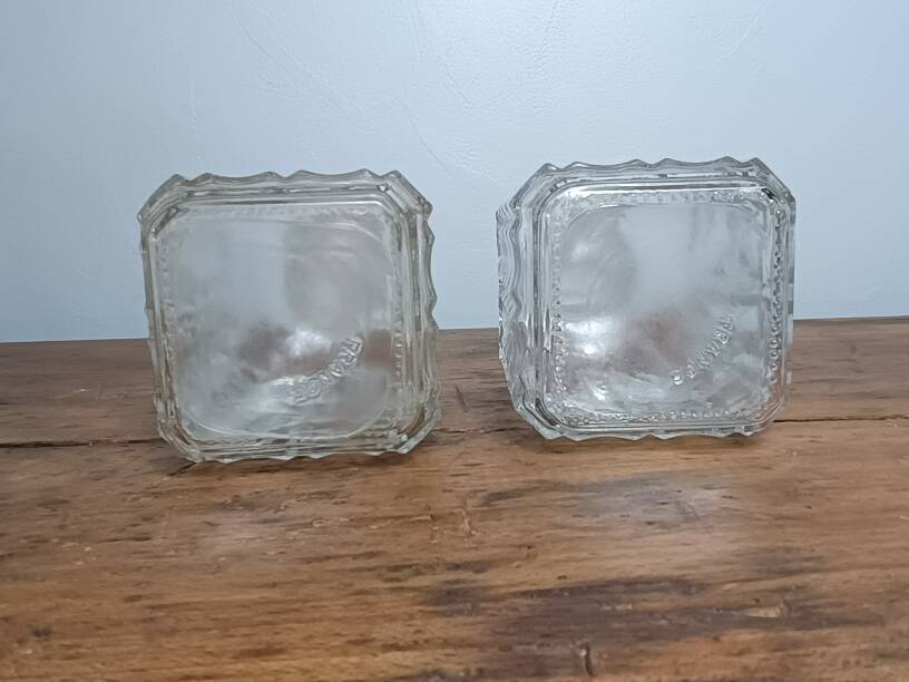 Vintage whisky decanter set