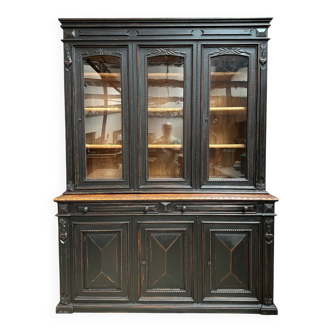 Vitrine en noyer XIXème