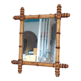 Mirror in turned wood