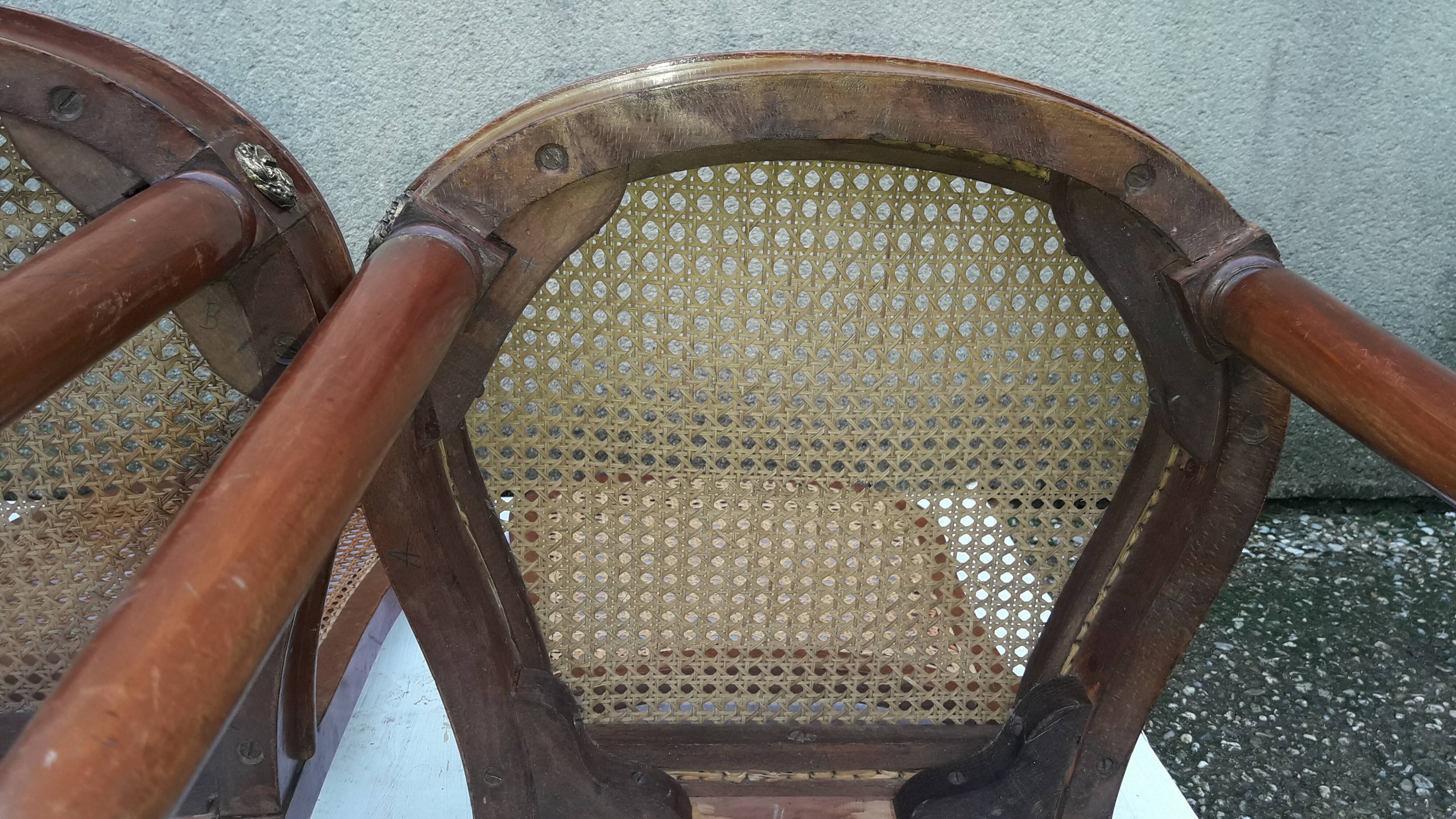 Lot  de 2 chaises style louis XVI