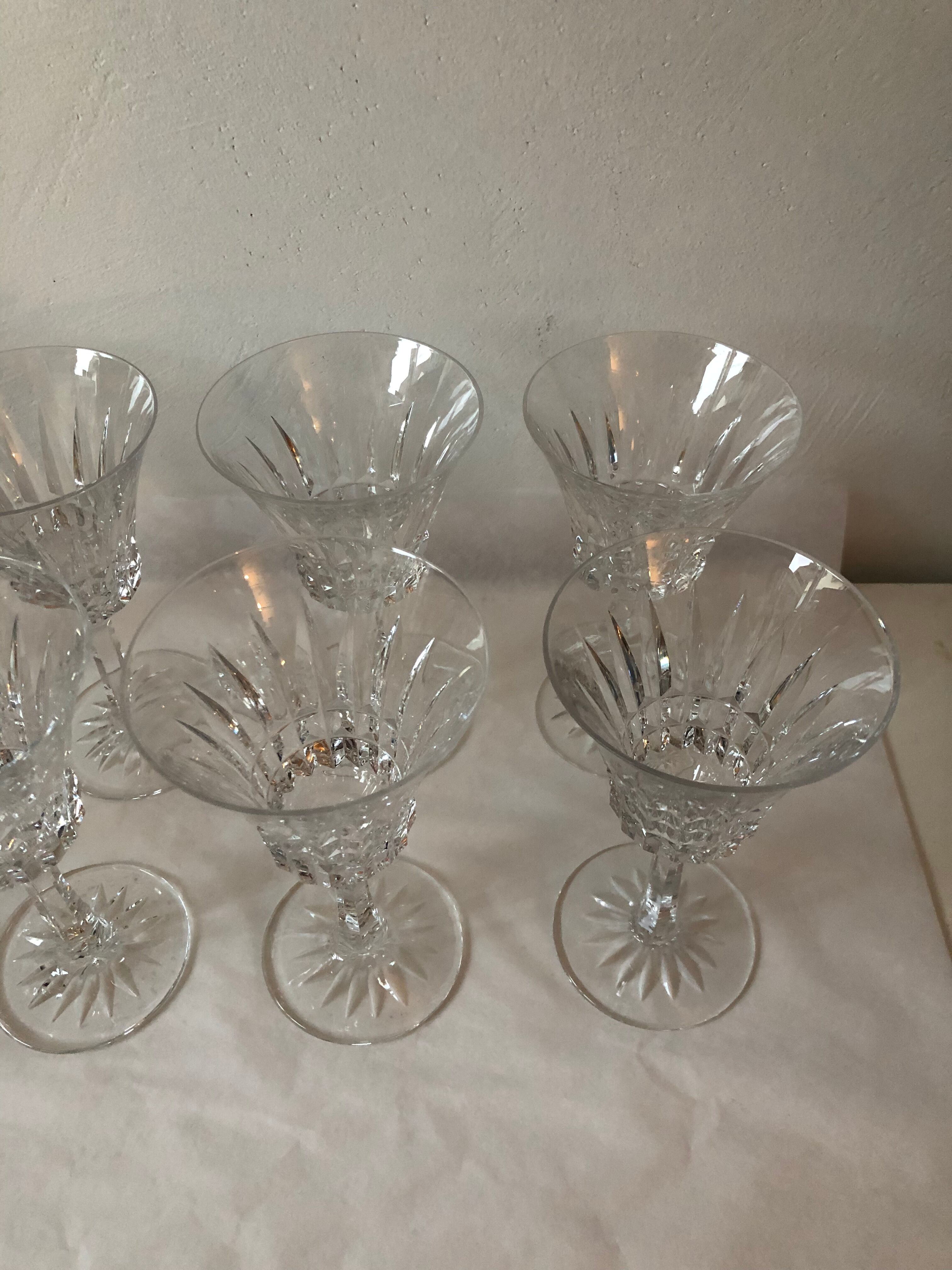 Suite of 8 water Baccarat Crystal glasses