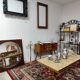Table basse vintage en marbre et bronze