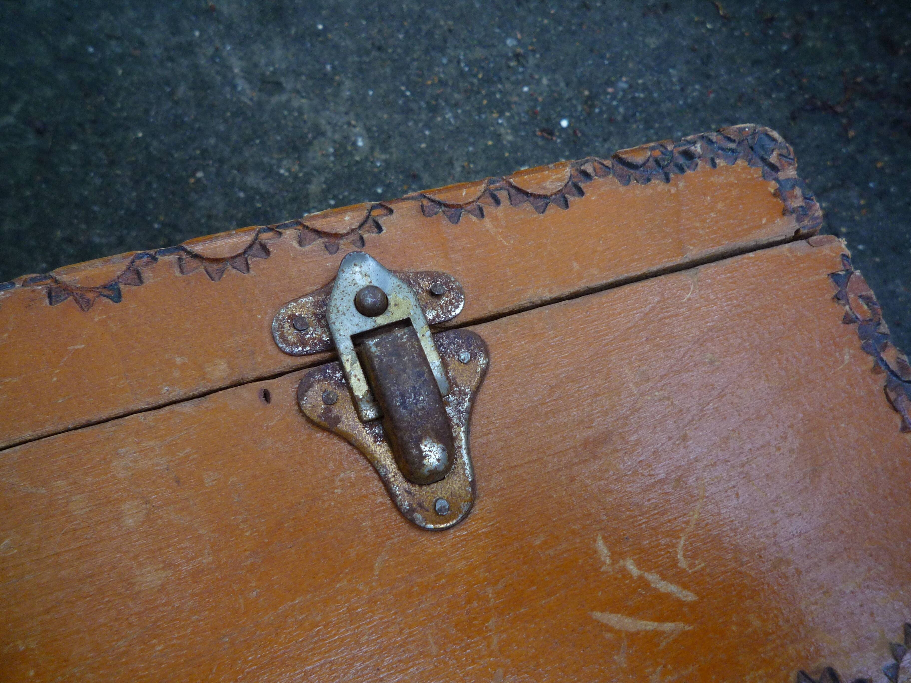 Large wooden box / case Alsatian decoration, mid-twentieth century