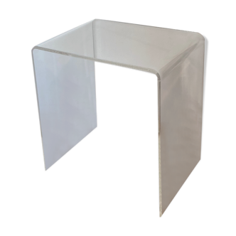 Plexiglass sofa end