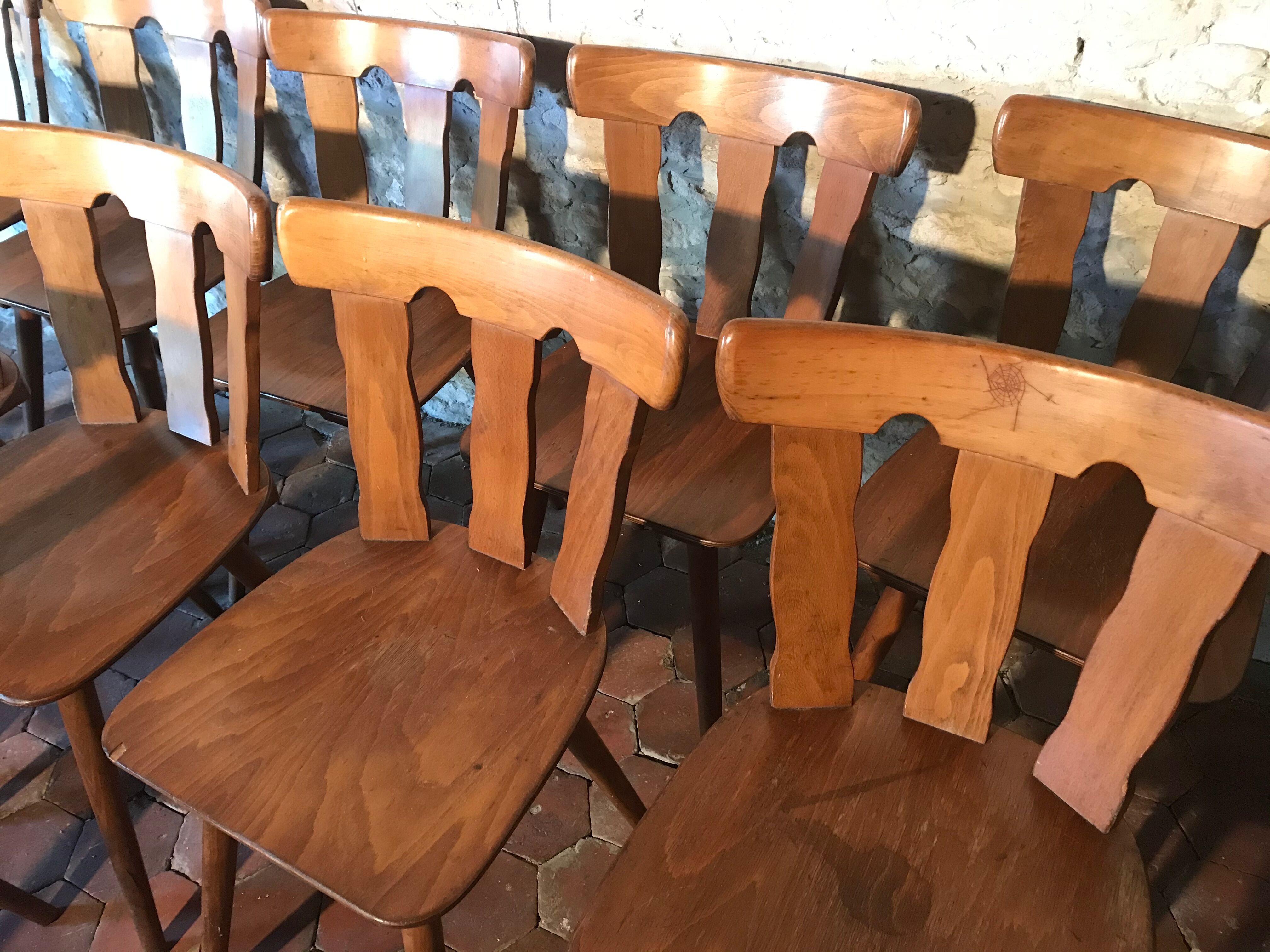 Lot of 14 vintage bistro chairs