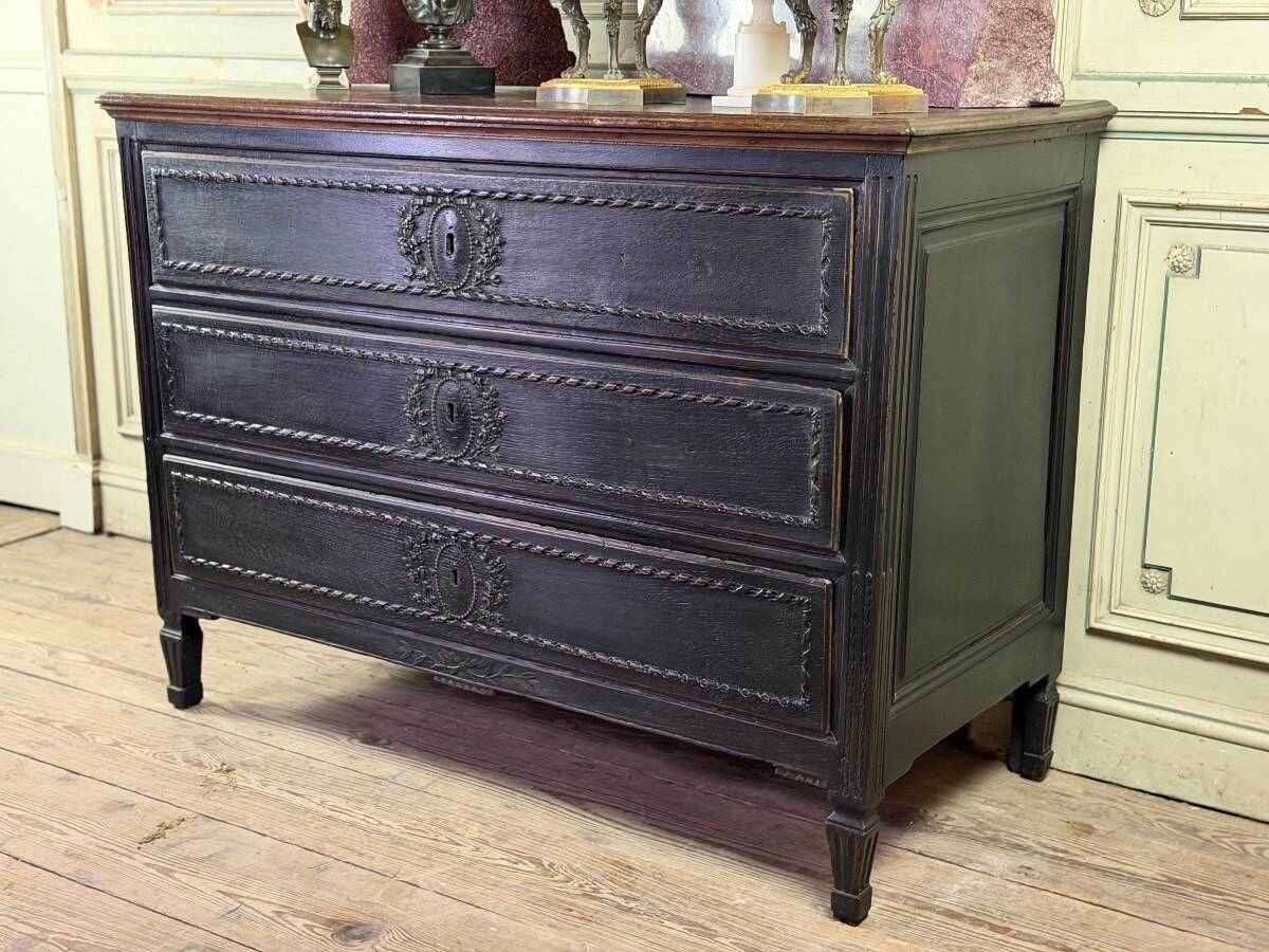 Louis XVI chest of drawers in black patinated oak, 18th century