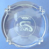 Presse-papier en cristal centré de la salamandre couronnée de François Ier, par Baccarat.