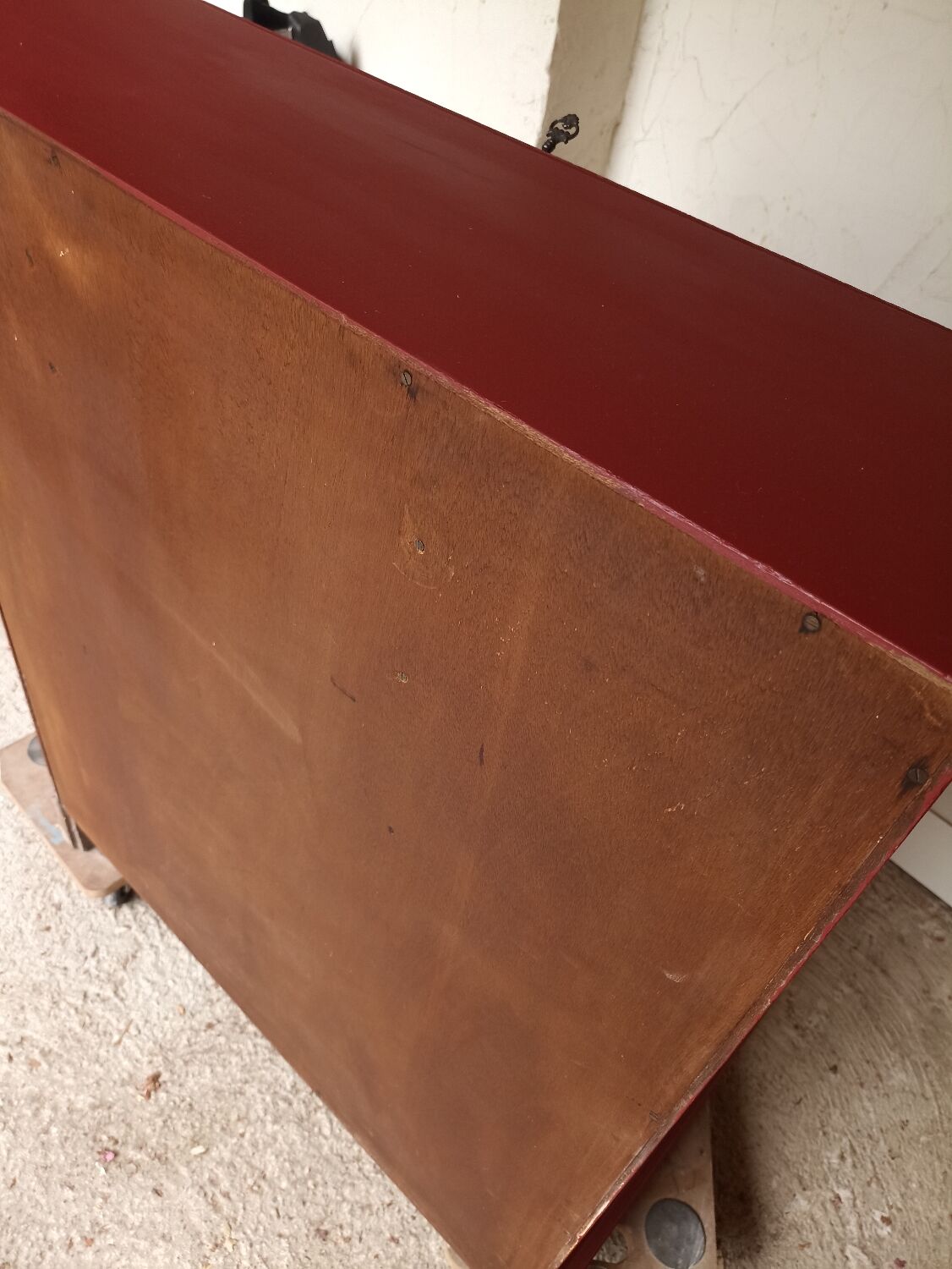 Scriban chest of drawers