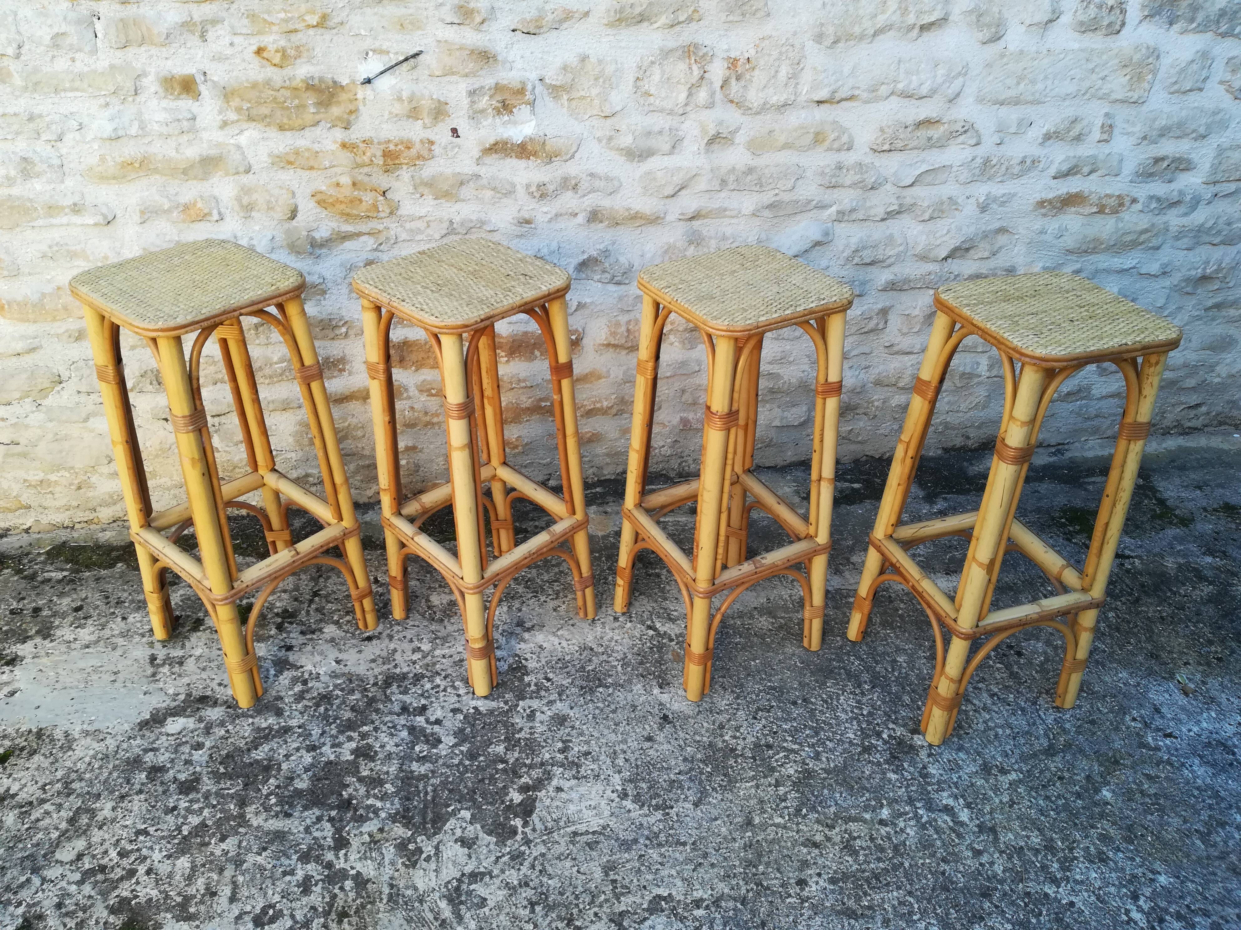 Rattan bar stools