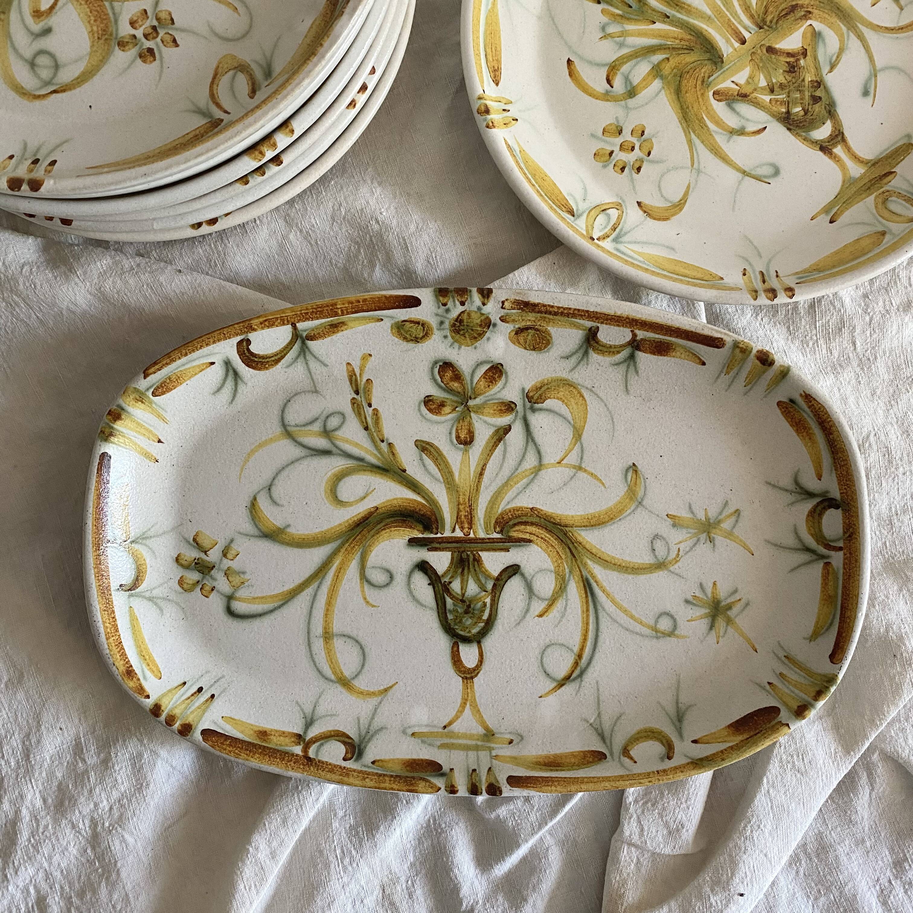 Hand-painted dessert plates Keraluc Quimper Brittany