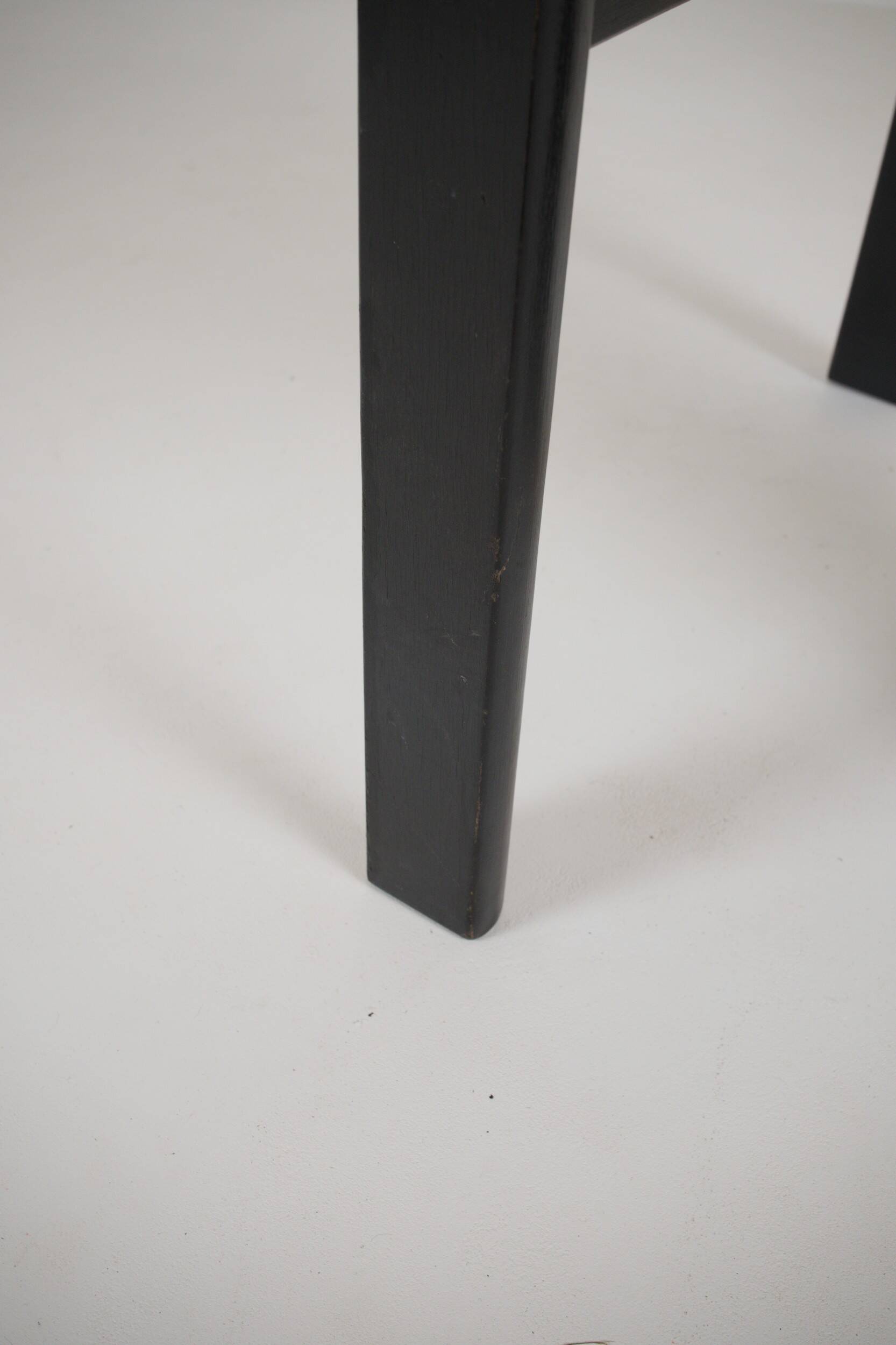 Set of 4 dining chairs "Totem" by Torstein Nilsen