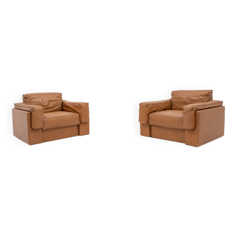 Fauteuils club italiens modernes en cuir cognac