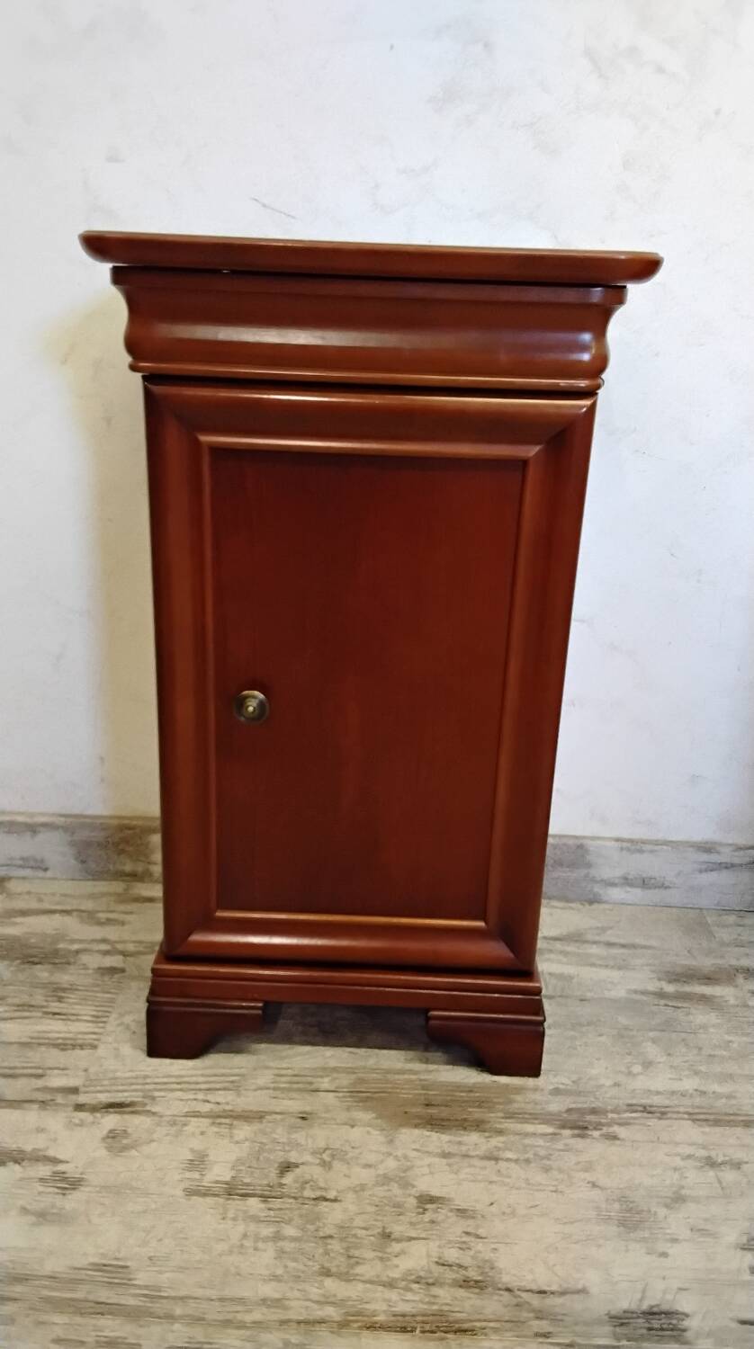 Pair of Louis Philippe style bedside tables in cherry wood.