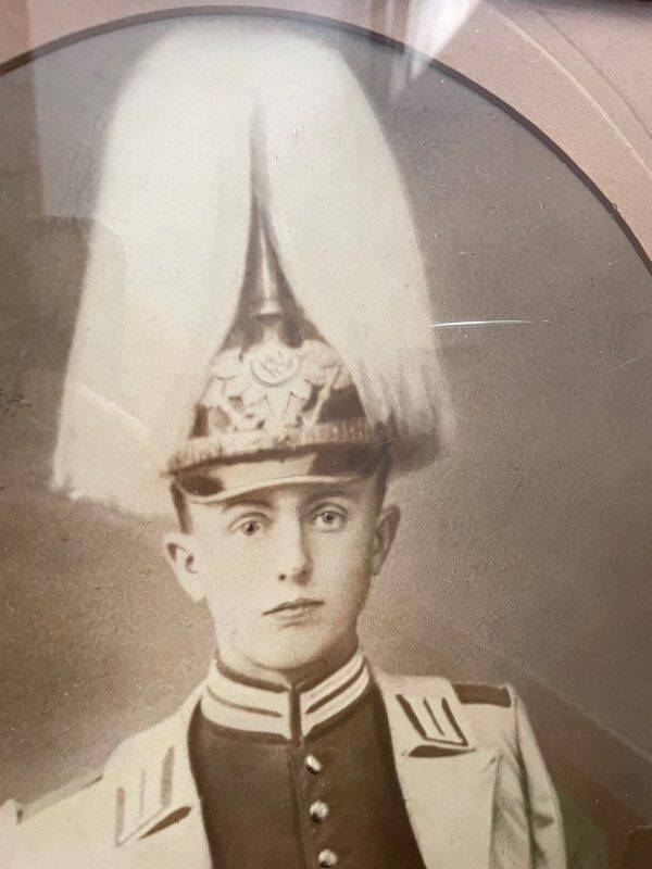 Old photo of an Alsatian soldier in the Prussian Imperial Guard