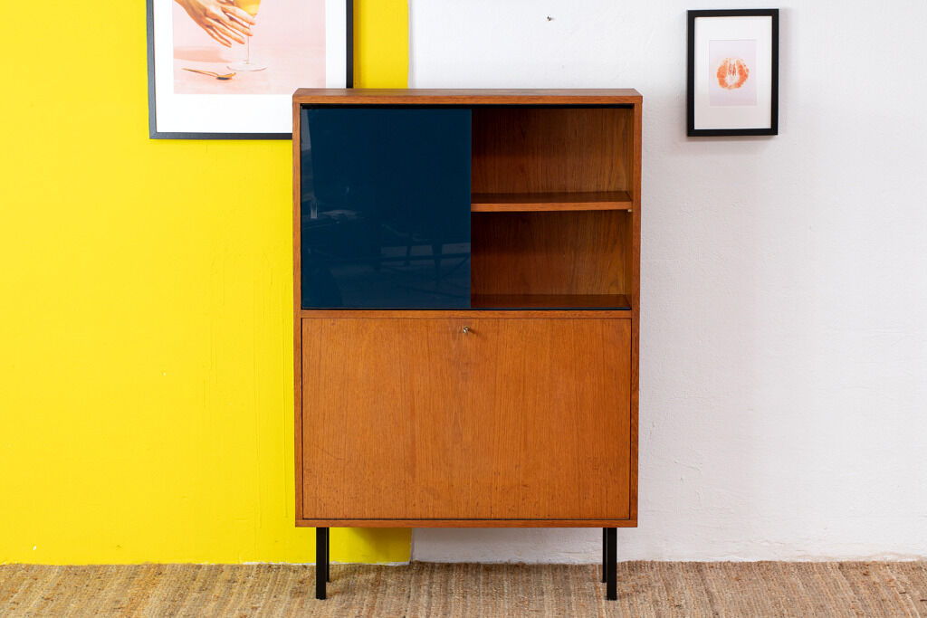 Scandinavian bookcase 85 cm