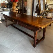 Table de ferme bressane