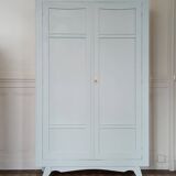 Armoire parisienne