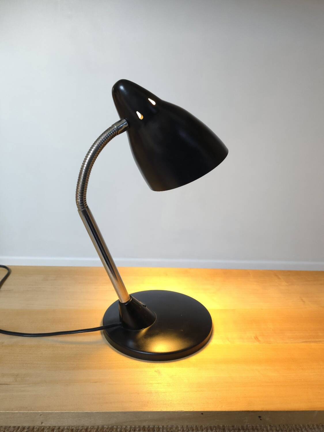 Vintage desk lamp