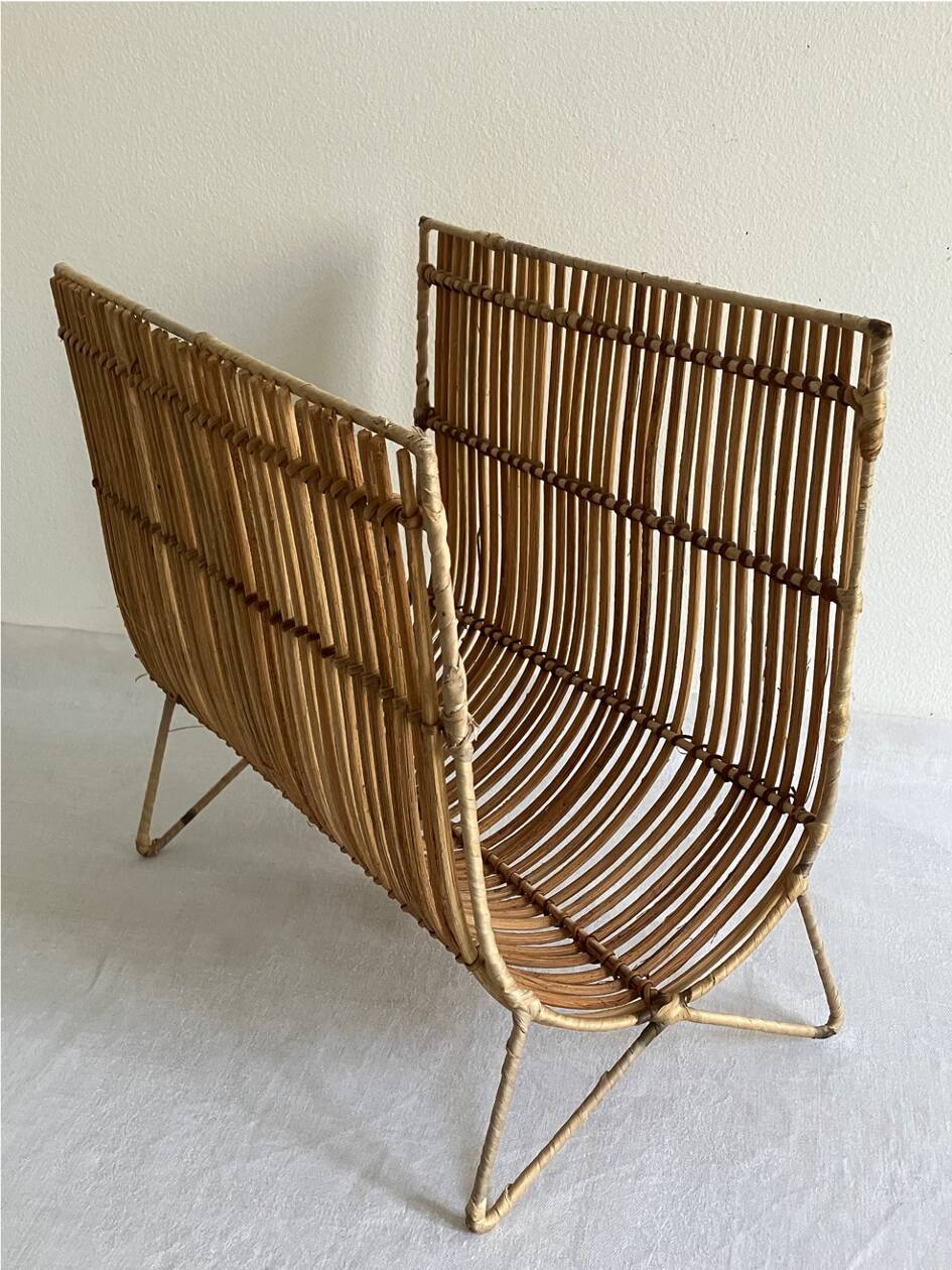Magazine rack, rattan