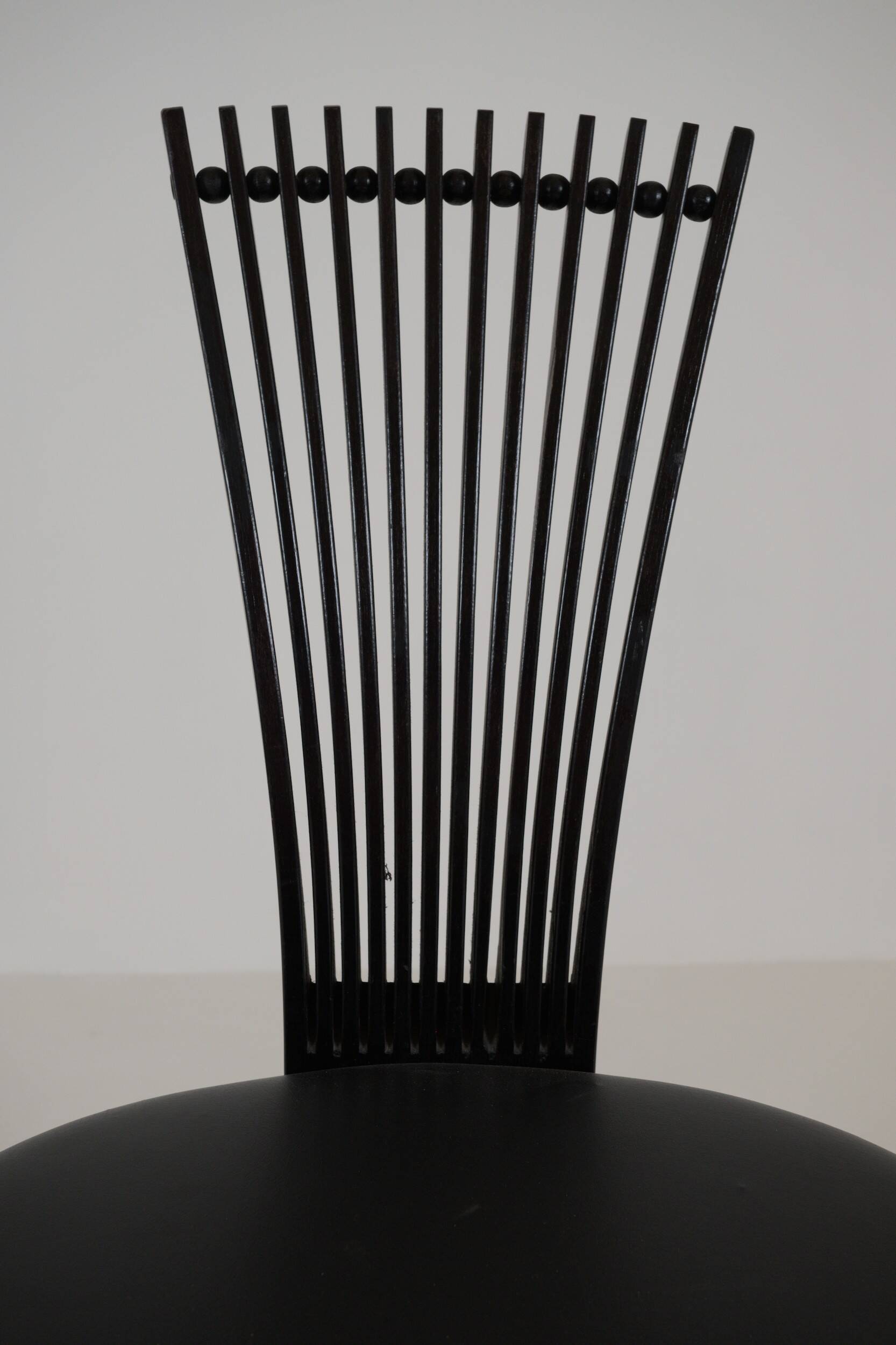 Set of 4 dining chairs "Totem" by Torstein Nilsen