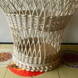 Large vintage wicker basket -