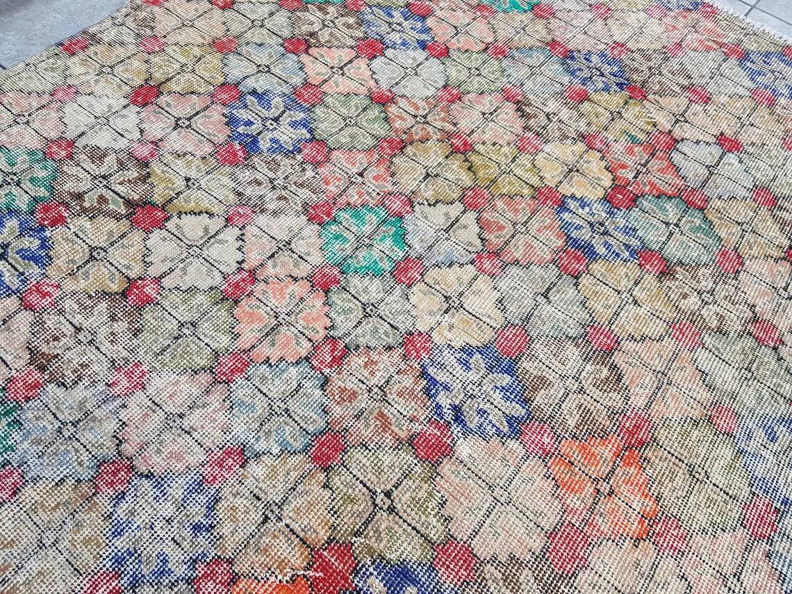 Geeometric Vintage Anatolian Rug sku 1081