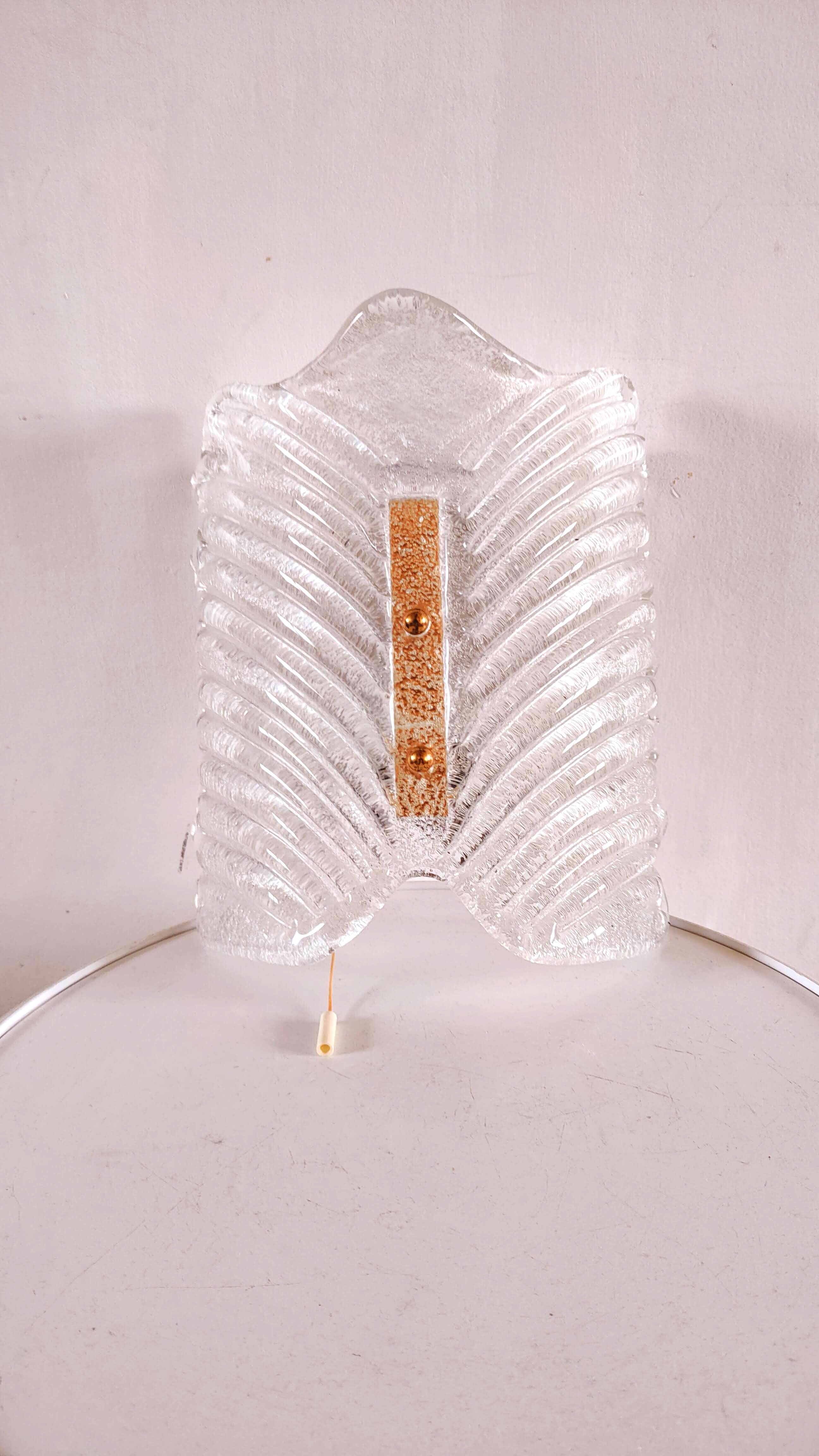 Murano glass wall lamp with frosted effect, 70s design
