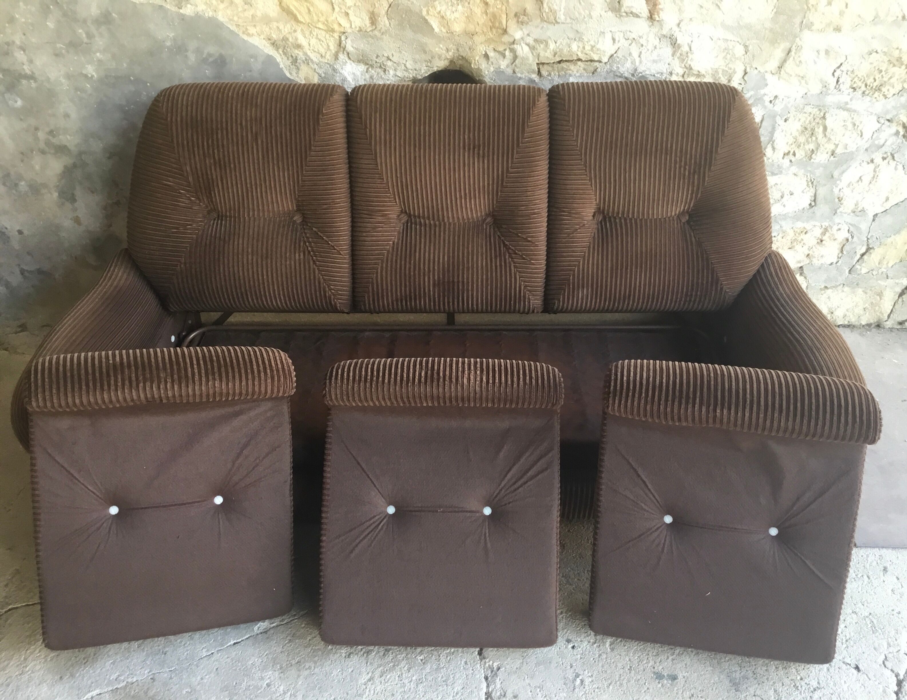 3-seater space-age convertible sofa - corded brown velvet - Design 1970