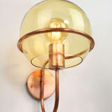 Lampe murale en cuivre et en verre du milieu du siècle