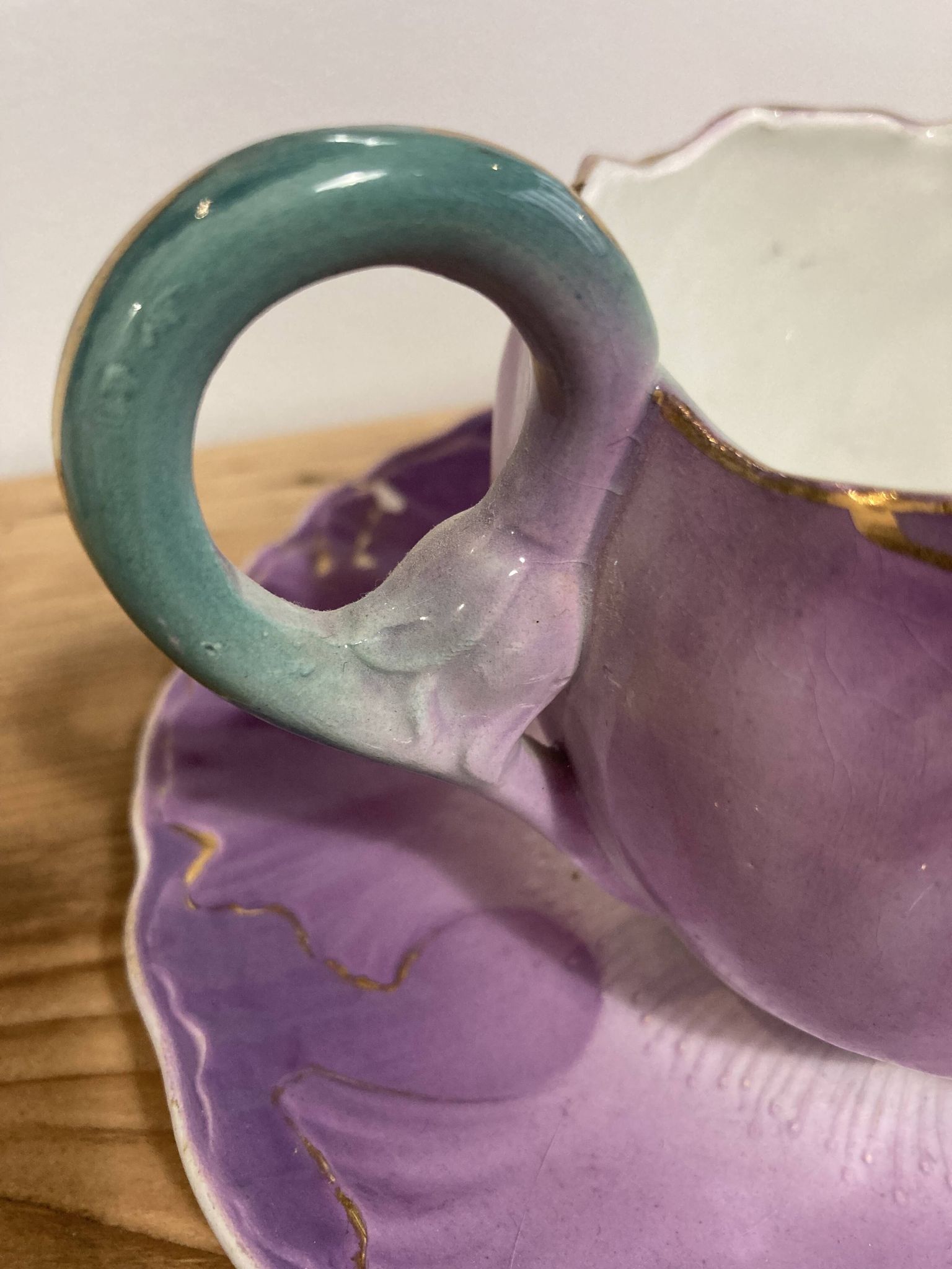 Pair of Art Nouveau barbotine lunches signed Lunéville