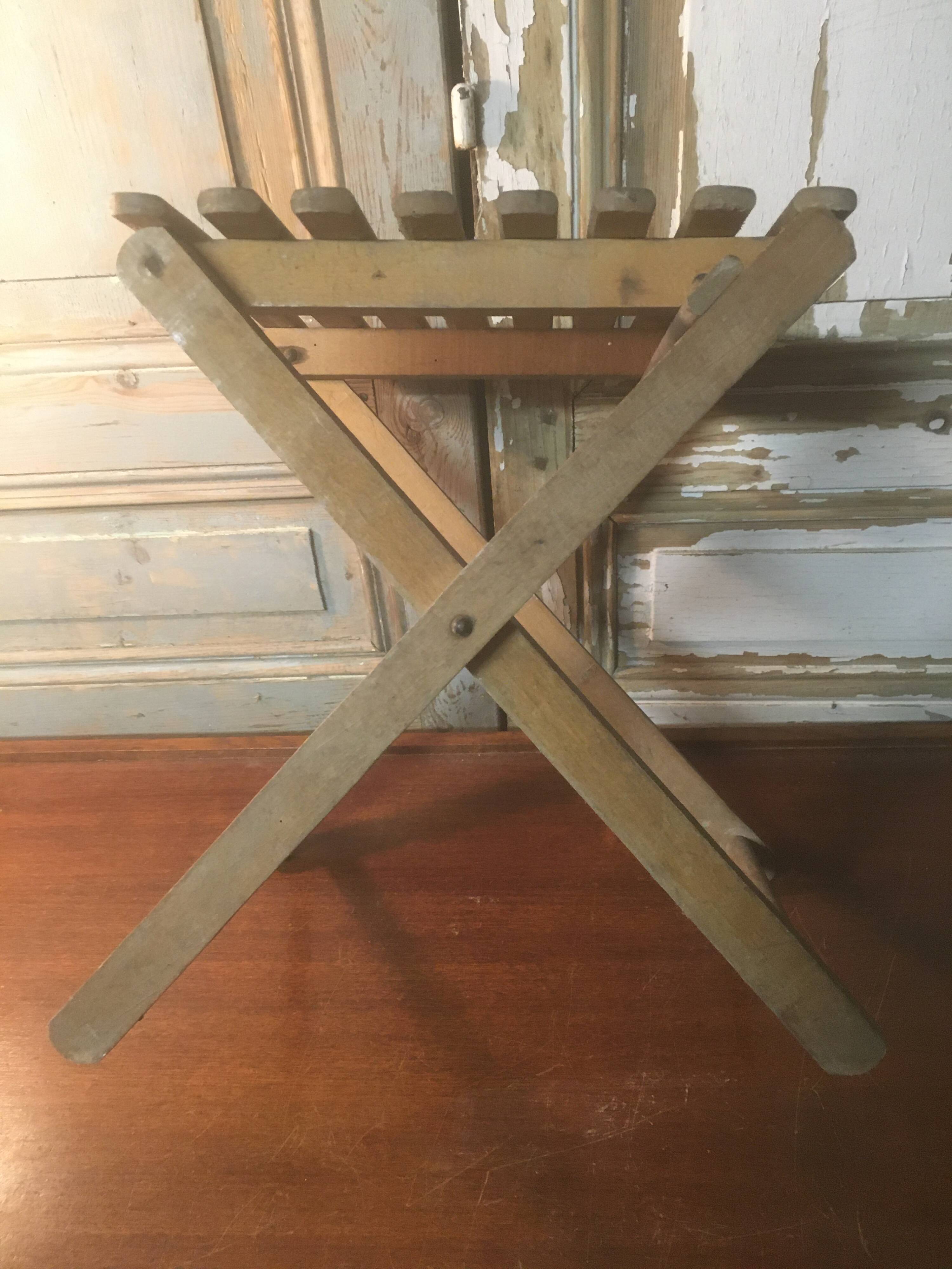 Folding stool from the 30s/40s