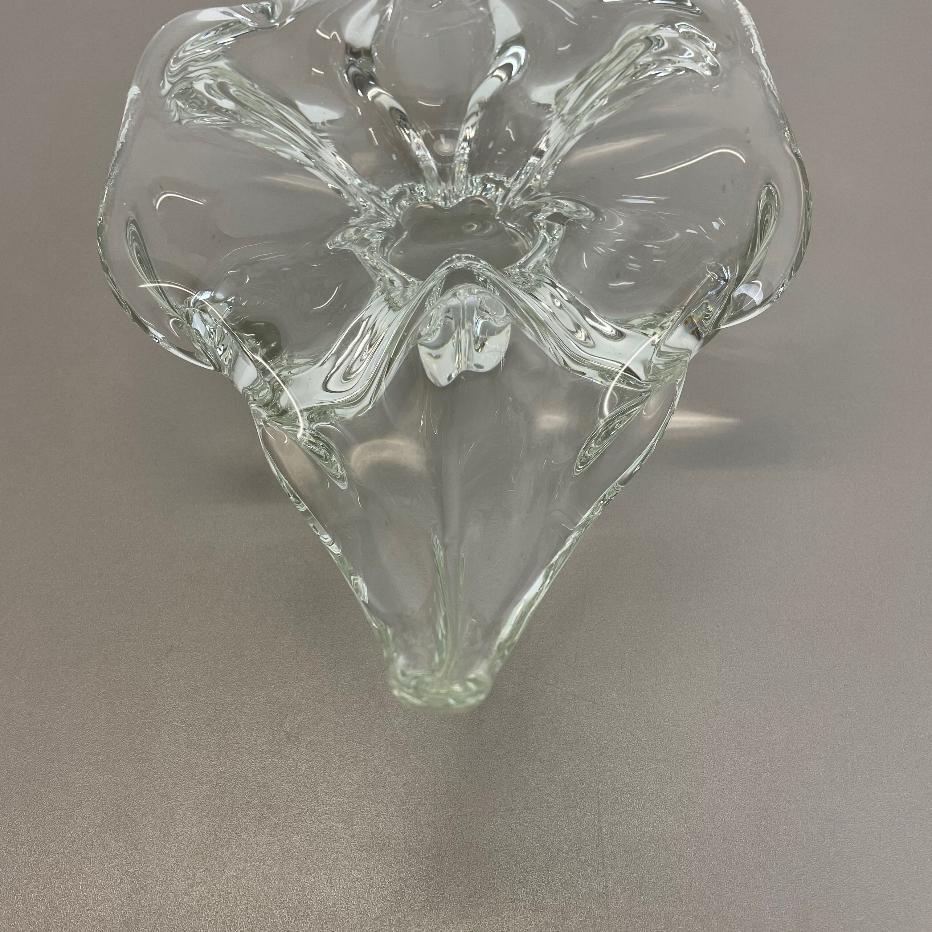 Murano glass "lucid" bowl shell element shell Murano, Italy, 1970s